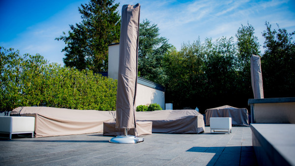 Raffles-Sfeer_600x600 Raffles Covers beschermhoezen sfeerfoto 210 x 75 H: 40 cm